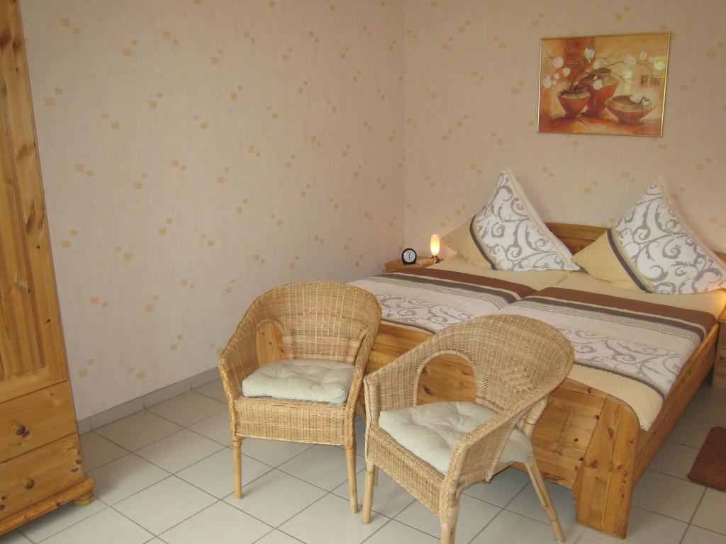 Sch Ne Wohnung In Der Moselregion Kinheim Kültér fotó