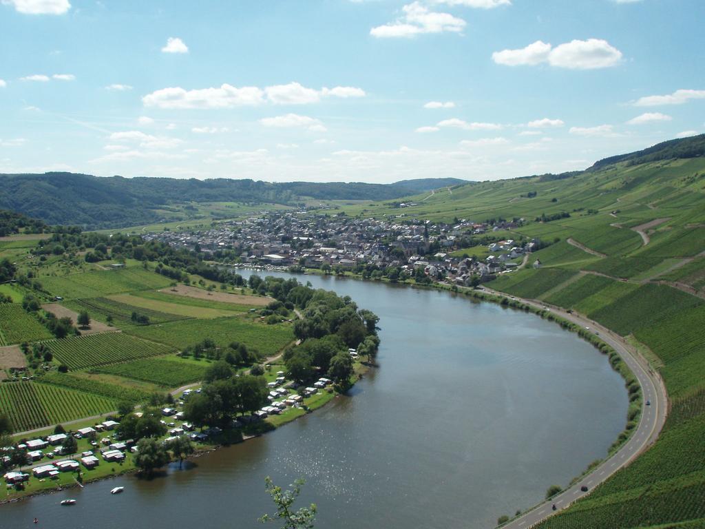 Sch Ne Wohnung In Der Moselregion Kinheim Kültér fotó
